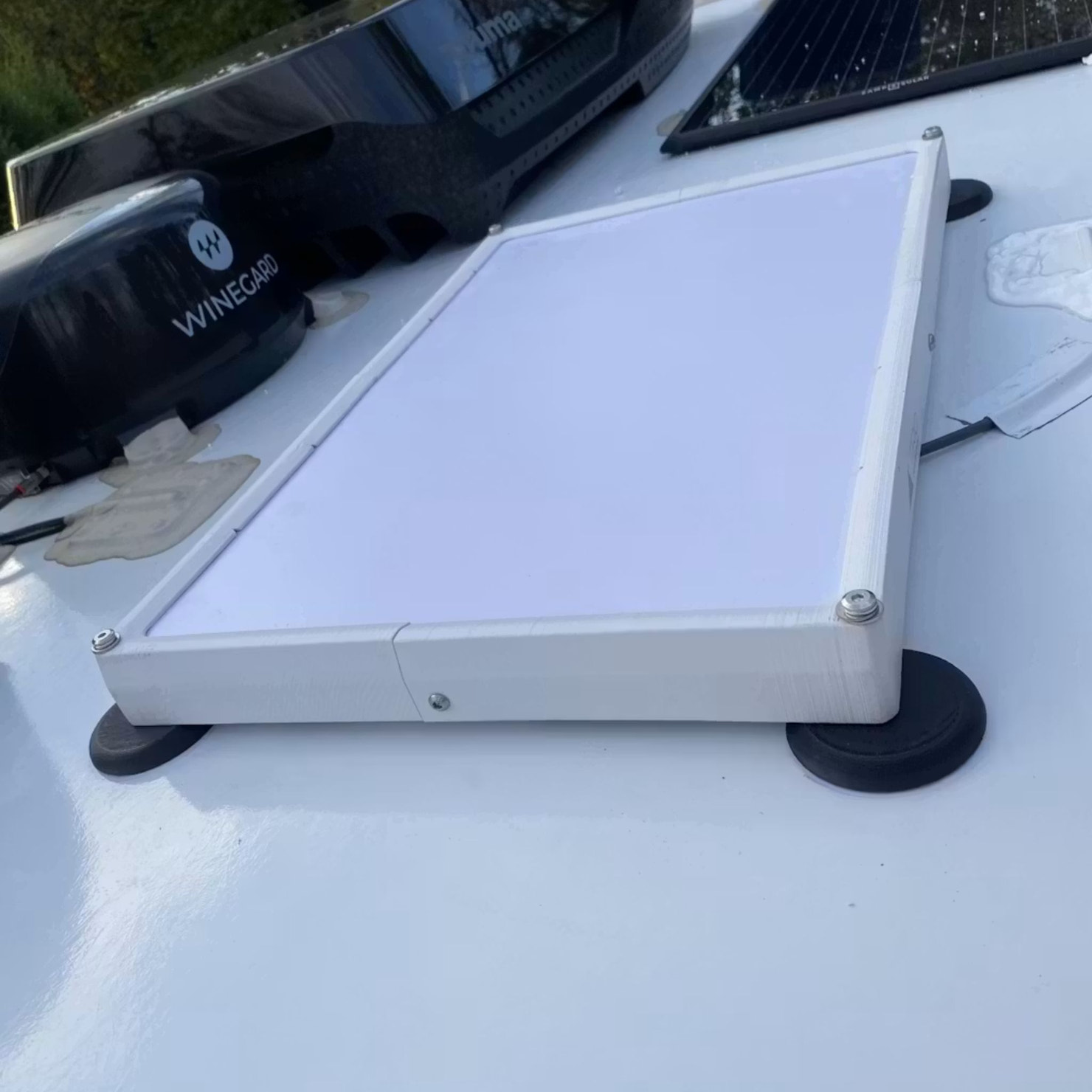 VHB Adhesive Landing Pads
